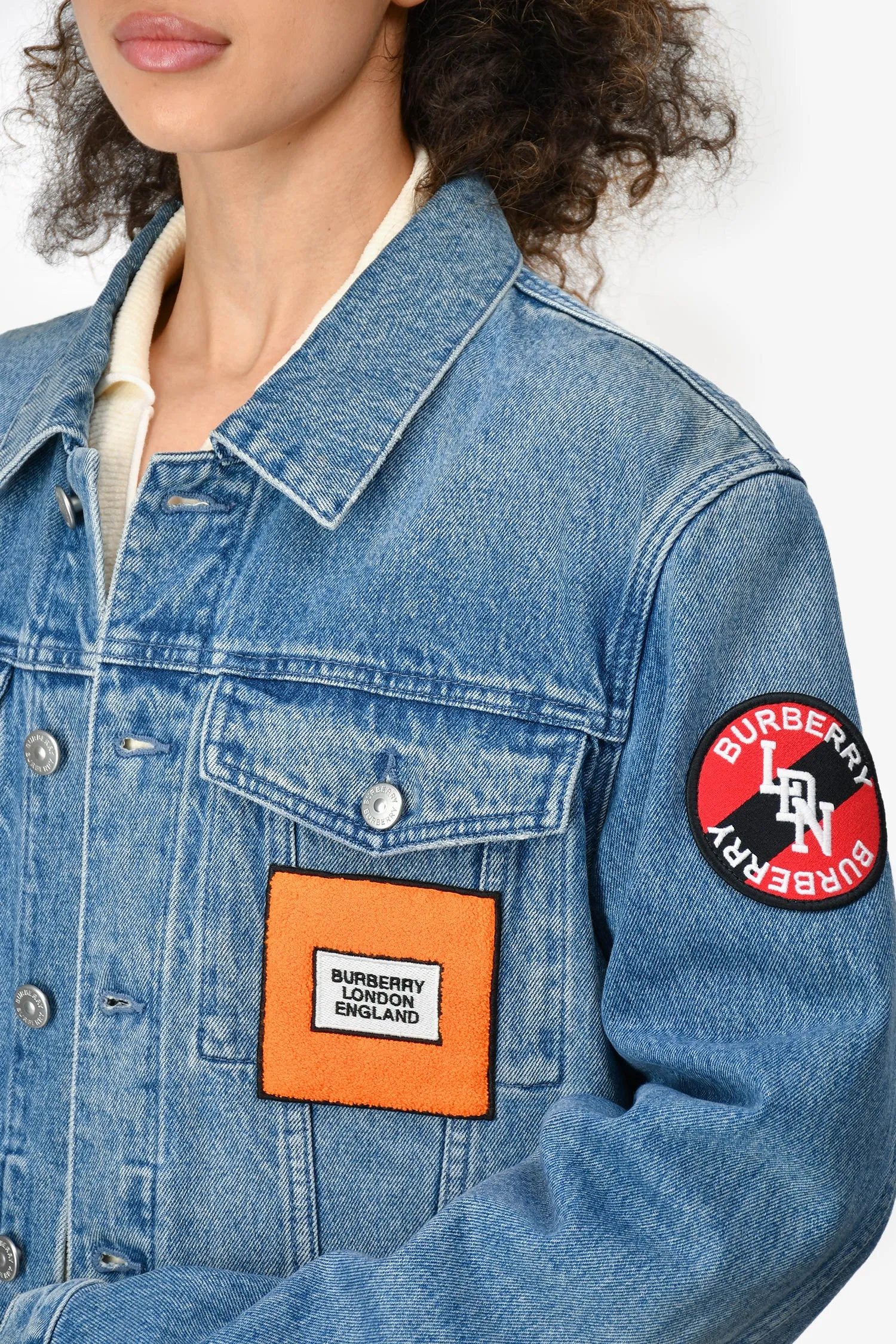 Burberry 2020 Blue Denim Applique Graphic Trucker Jacket Size 50 Mens