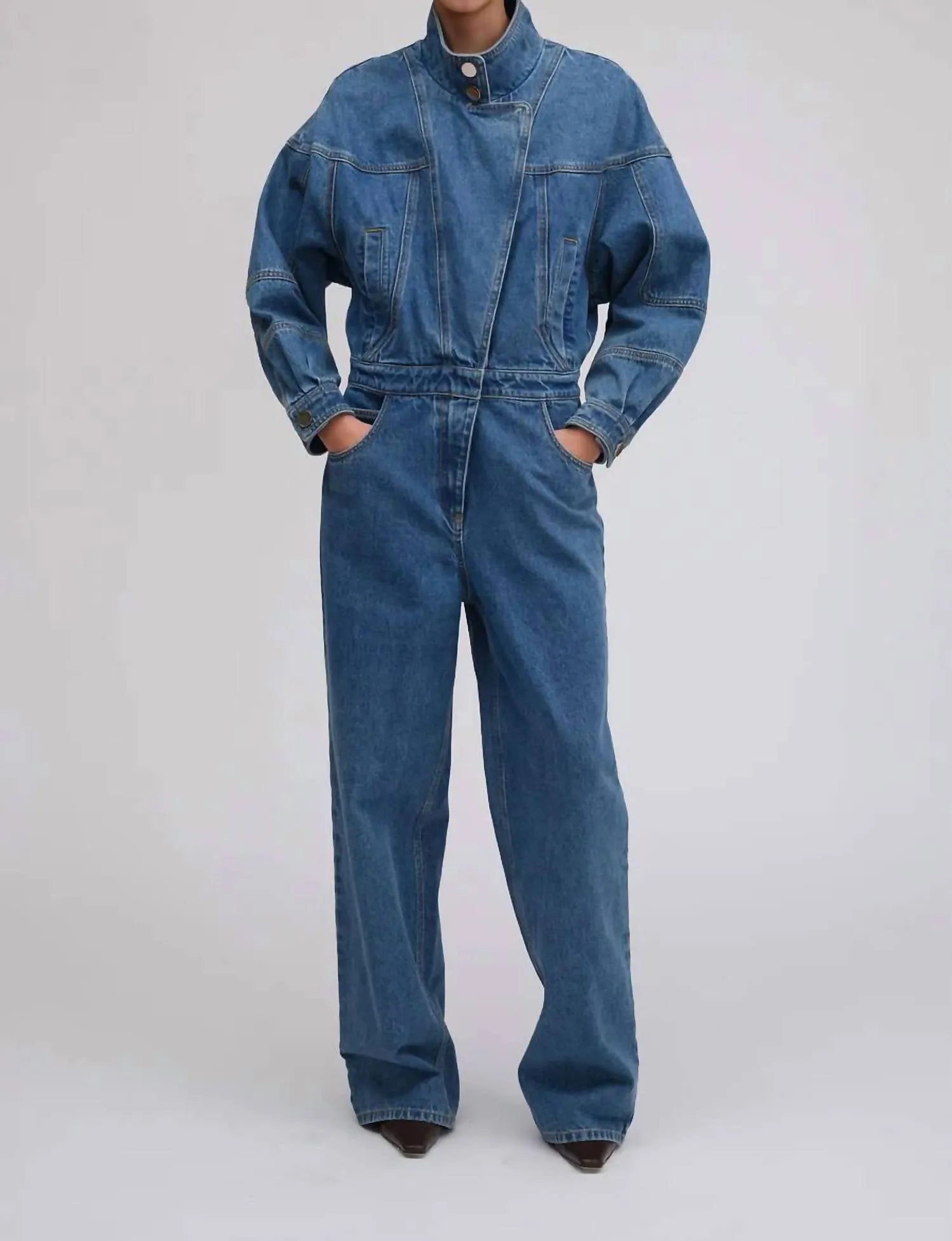Eugene Jumpsuit In Lightwash Blue Denim