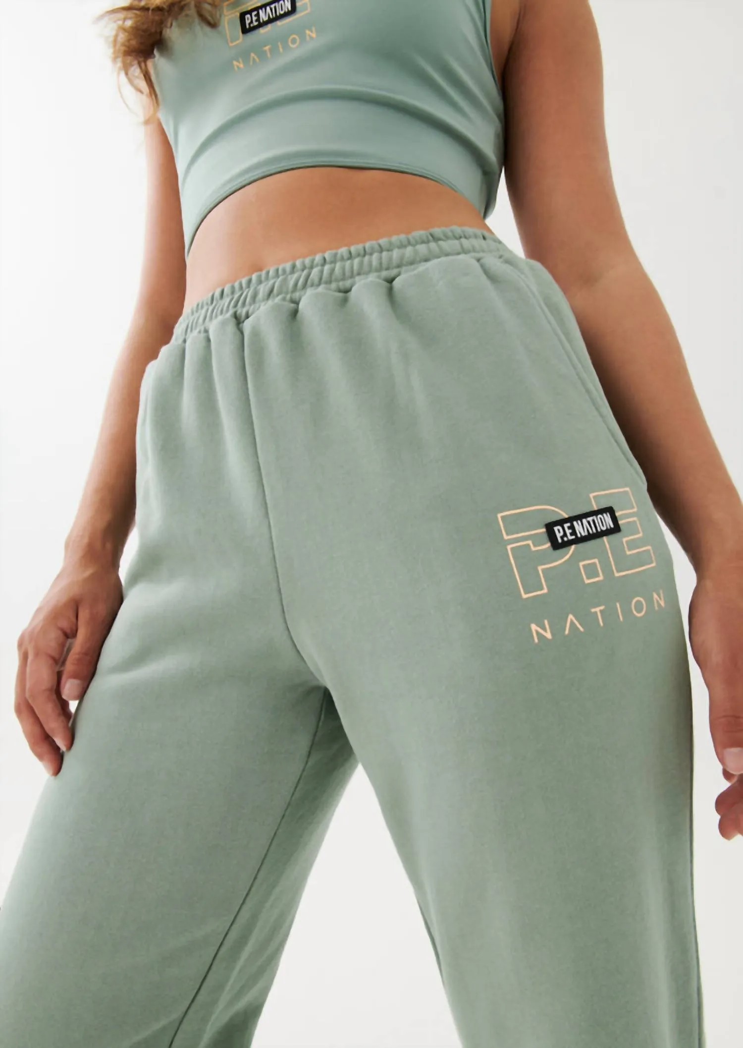 Grand Stand Track Pant In Iceberg Green