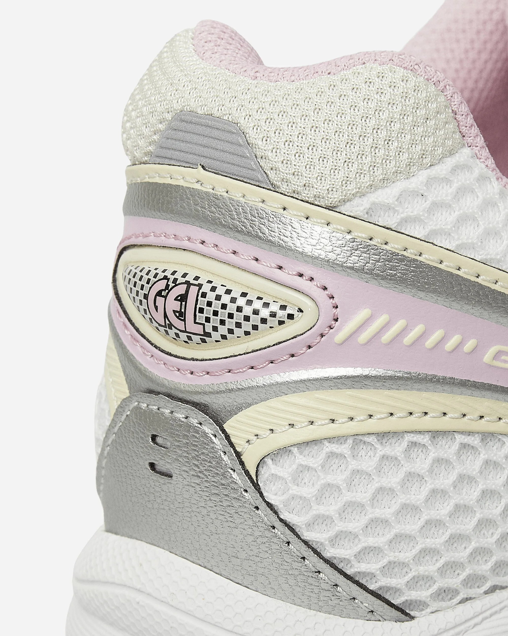 GT-2160 Sneakers White / Rose Water