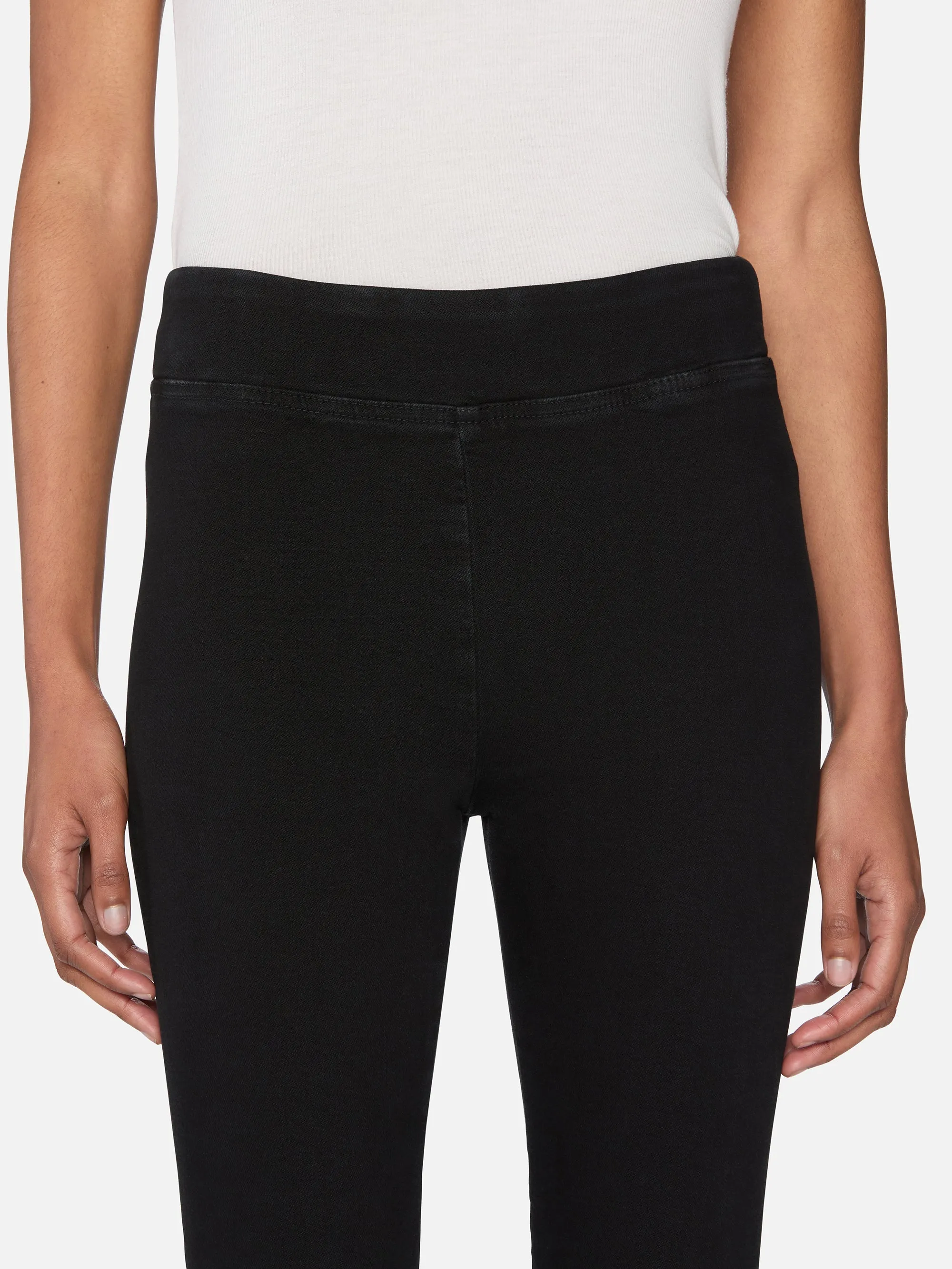 Jetset Weekend Capri -- Sheen Noir