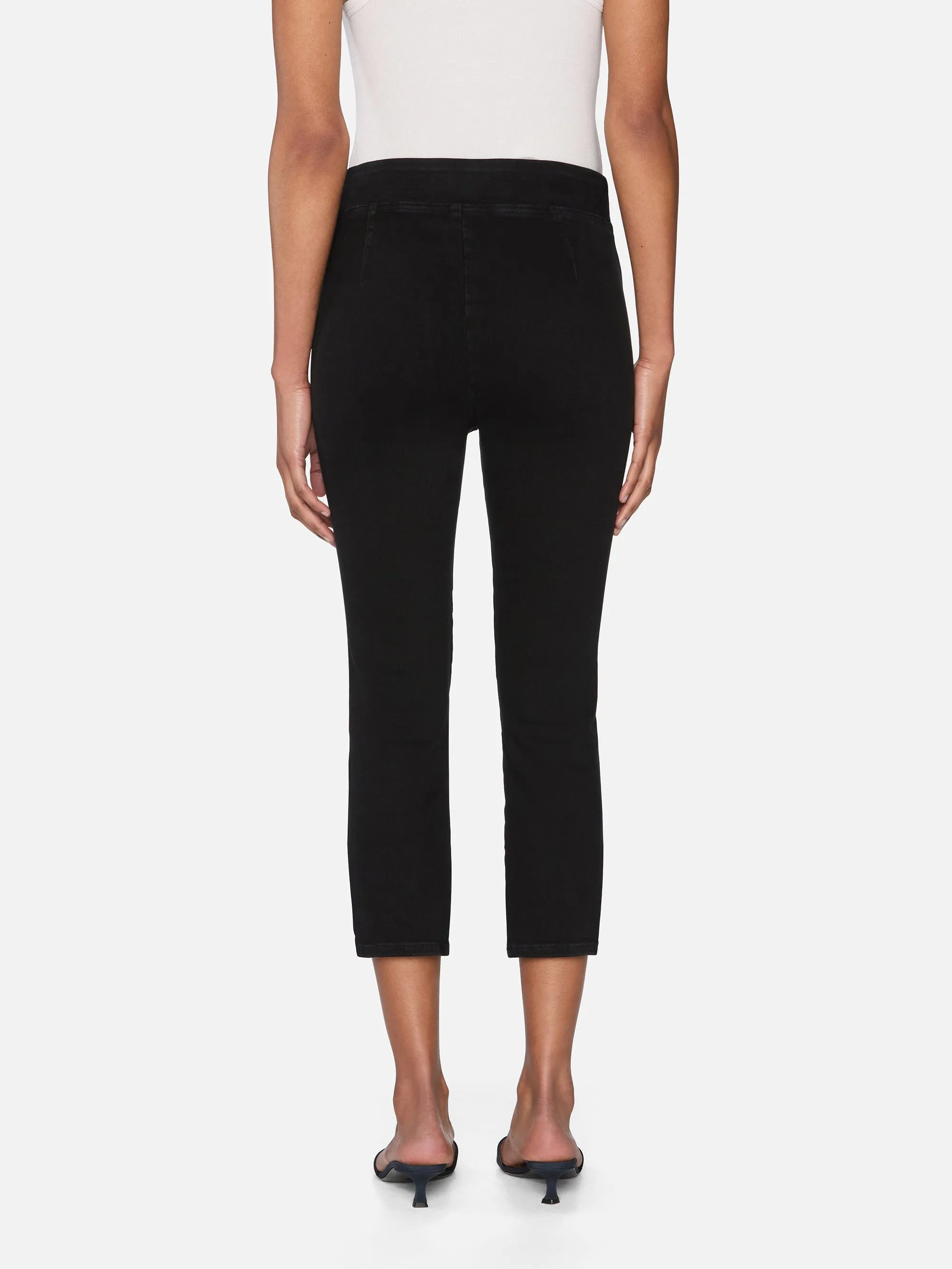 Jetset Weekend Capri -- Sheen Noir