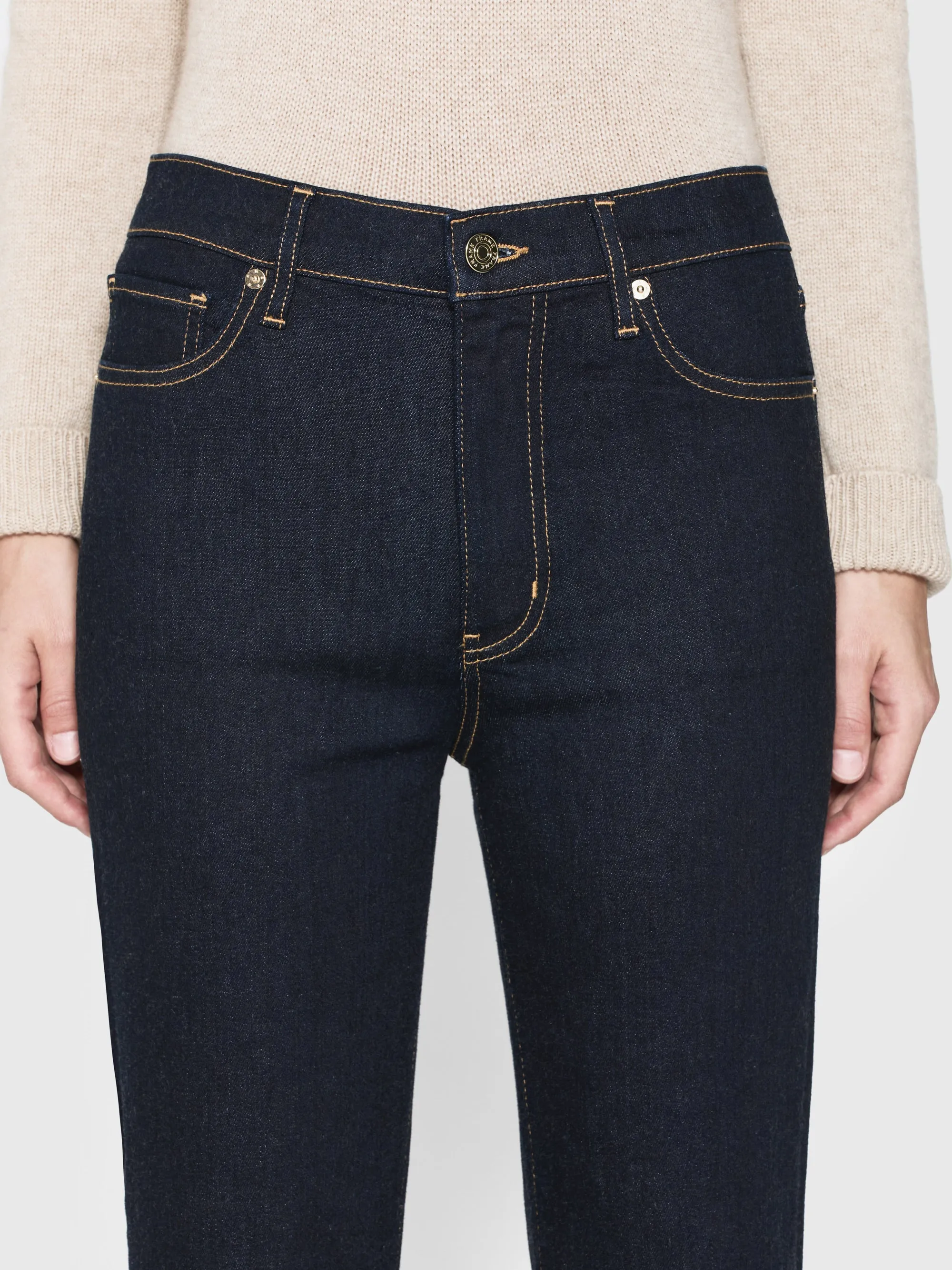 Le Sleek Straight -- Stargirl