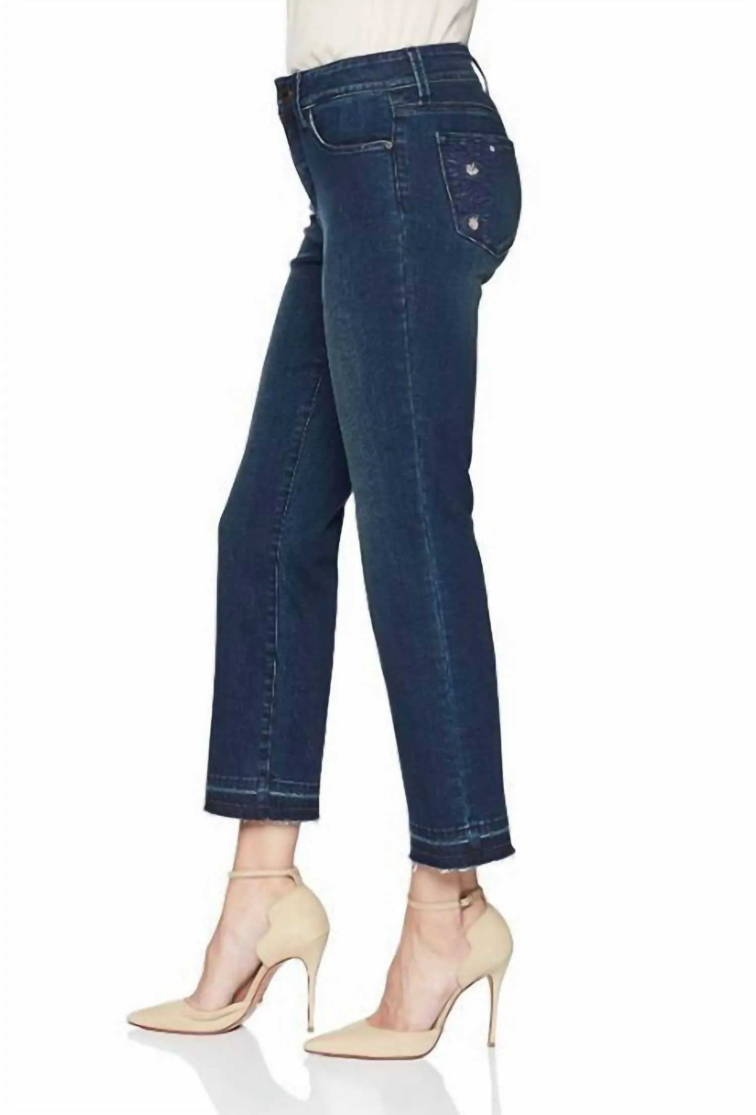Marilyn Release Hem Straight Leg Crop Jeans In Clean Beze