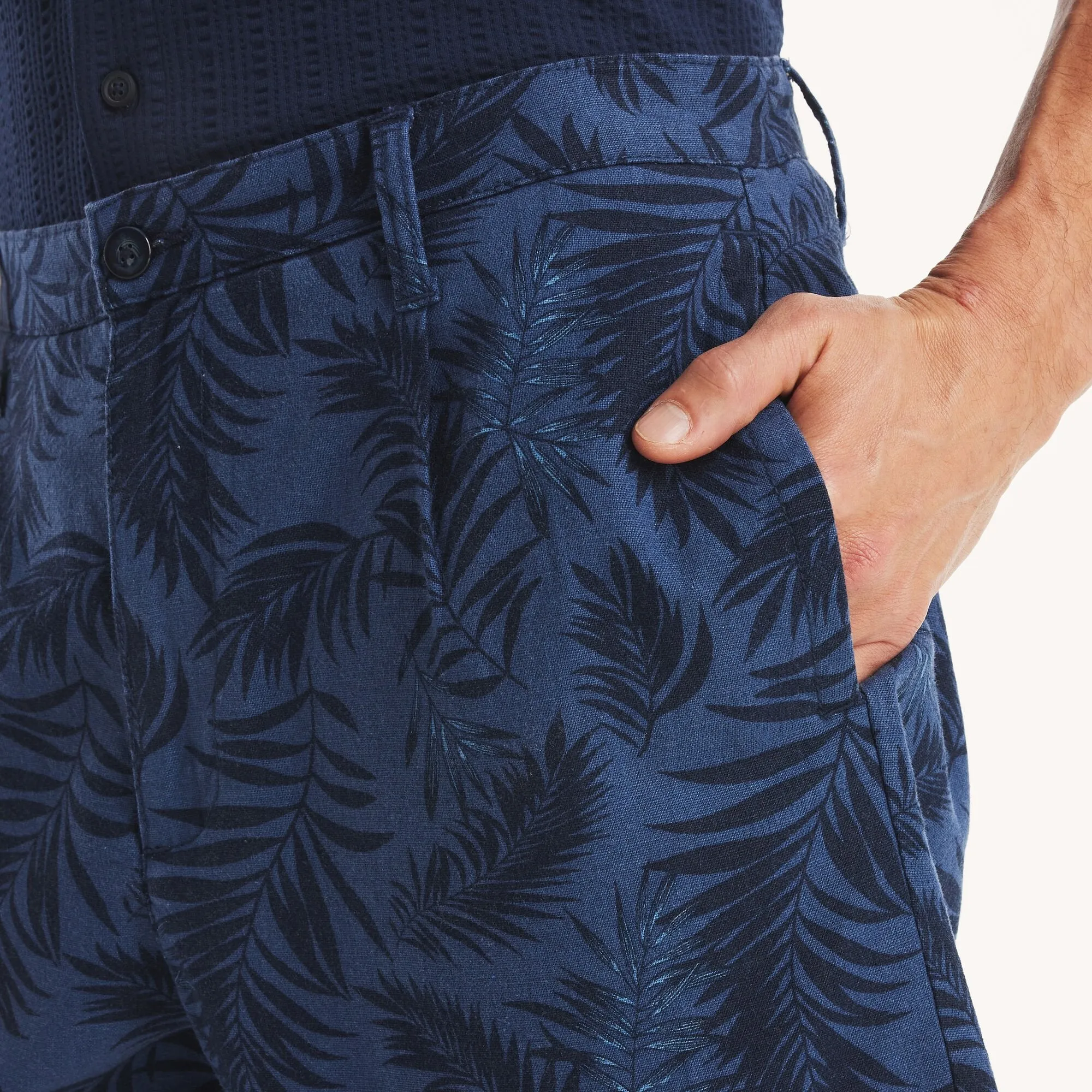 Nautica Mens 8.5" Printed Pleated Linen Short
