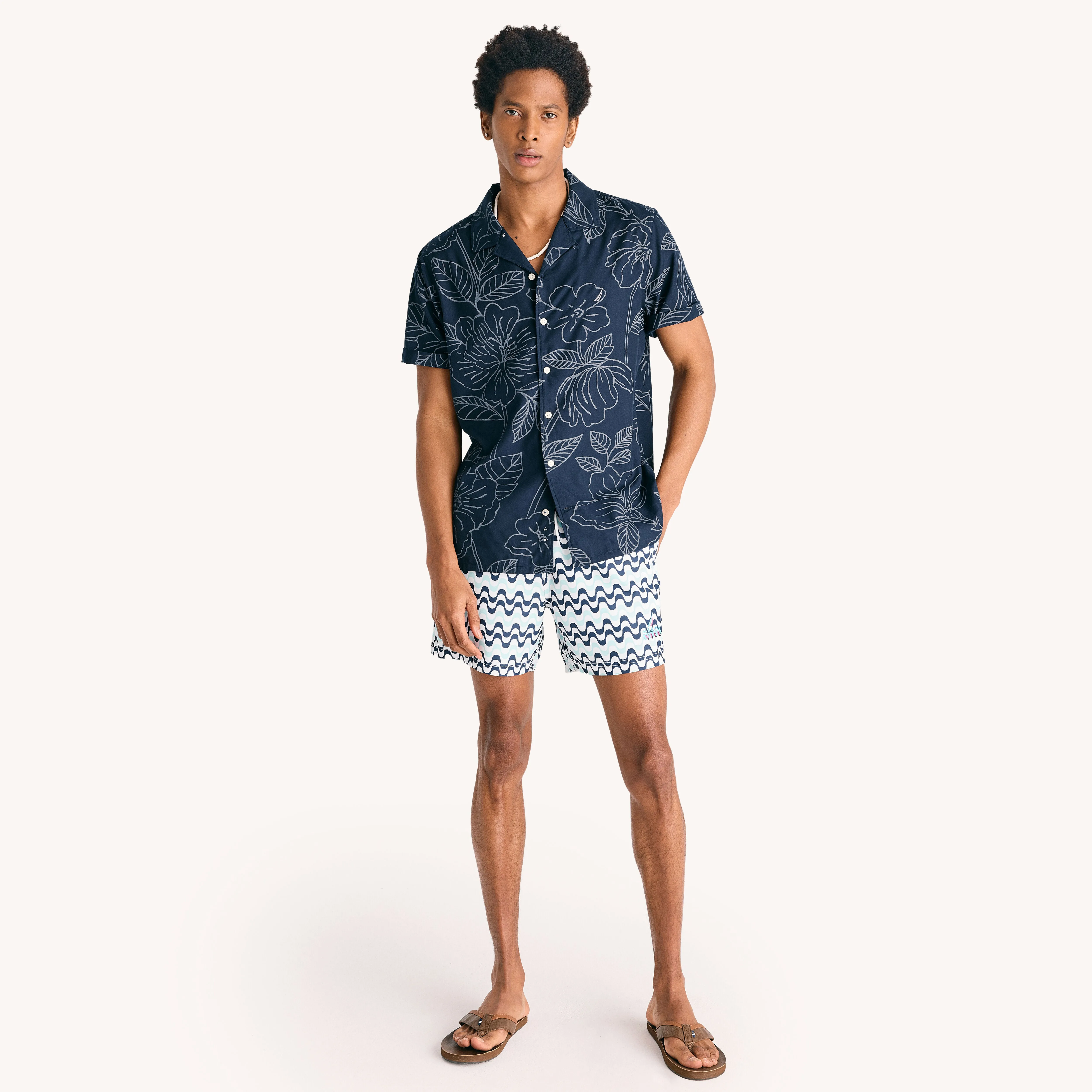 Nautica Mens Miami Vice X Nautica Sustainably Crafted 5" Printed Swim