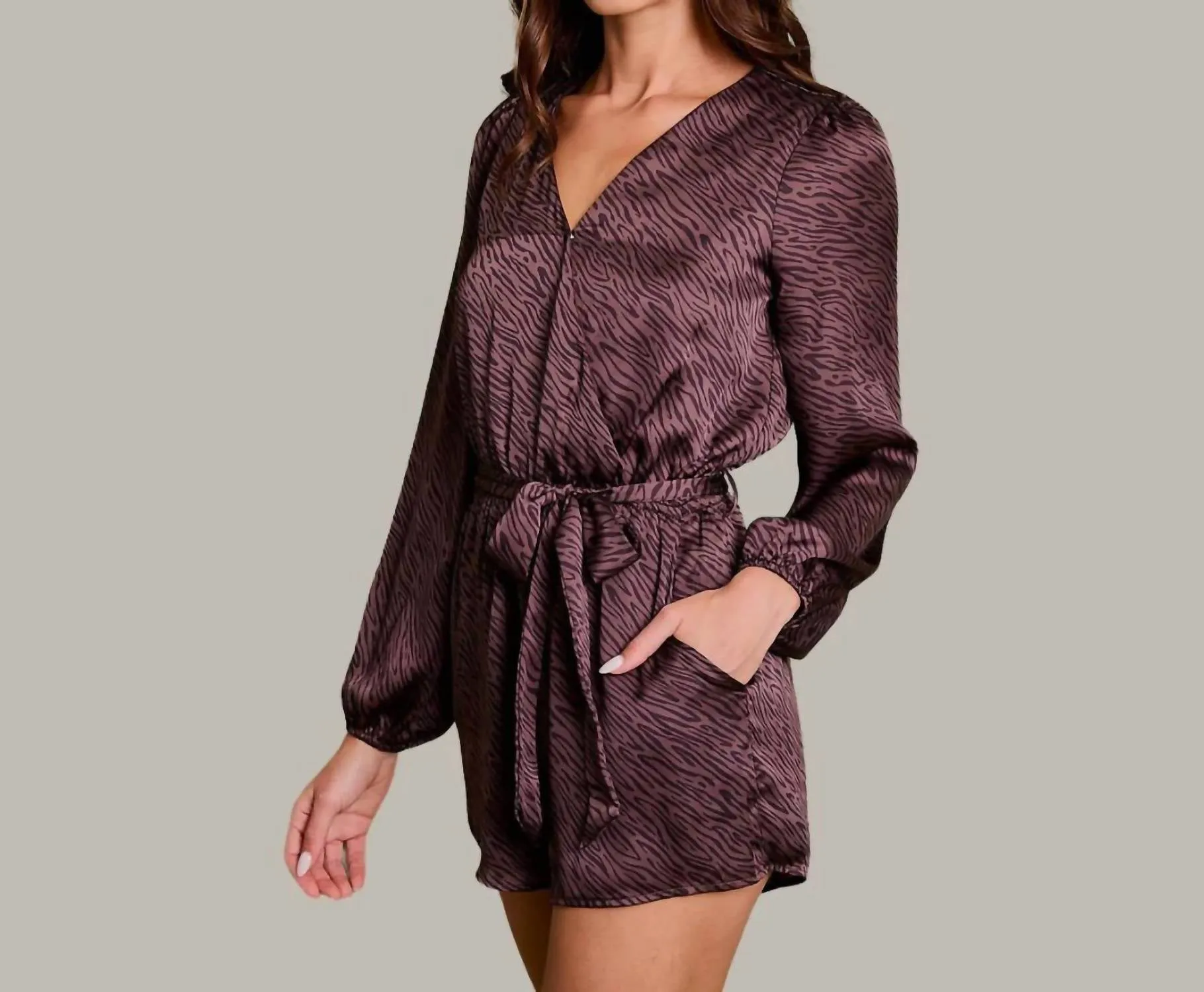 Serving Looks Zebra Romper In Cocoa/black