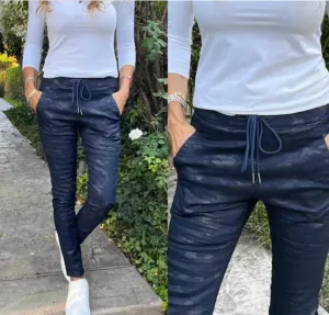 Shely Pant In Navy