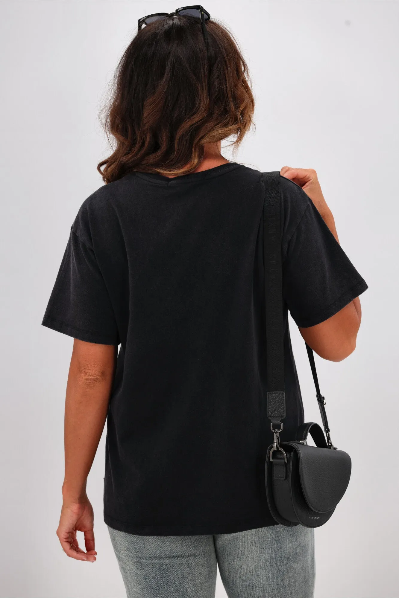 Silent Theory Luna Tee Washed Black