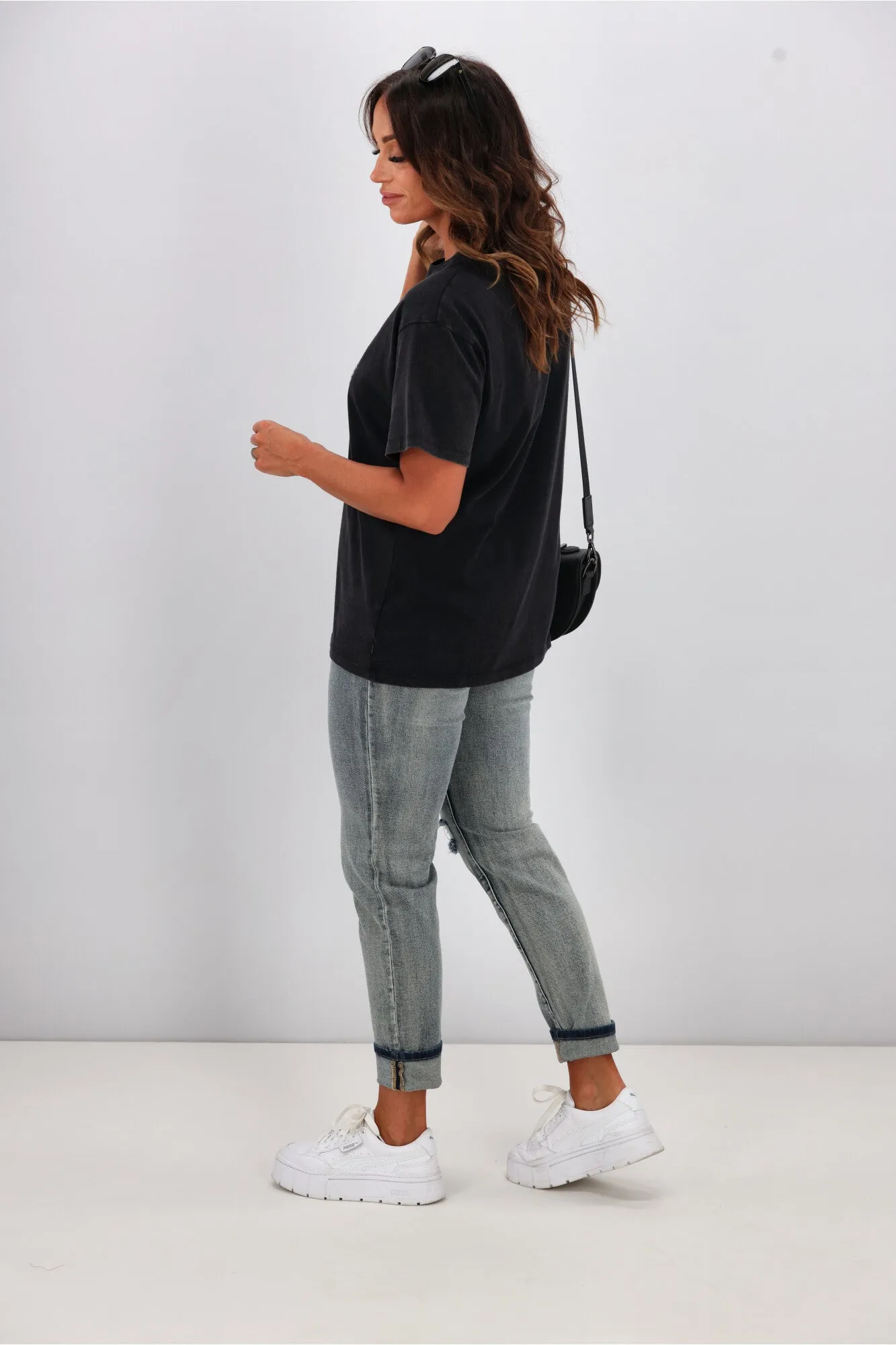 Silent Theory Luna Tee Washed Black