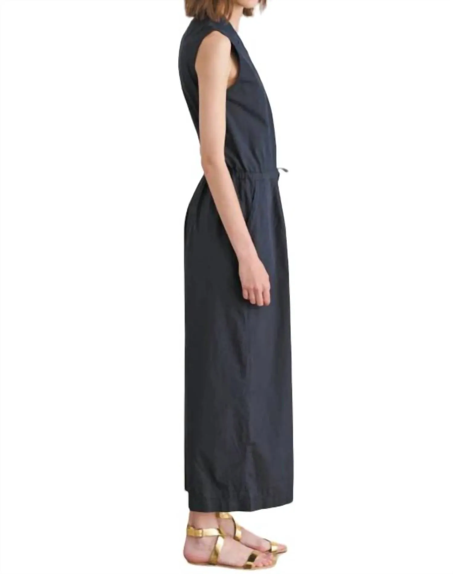Sleeveless Zip Up Jumpsuit In Navy