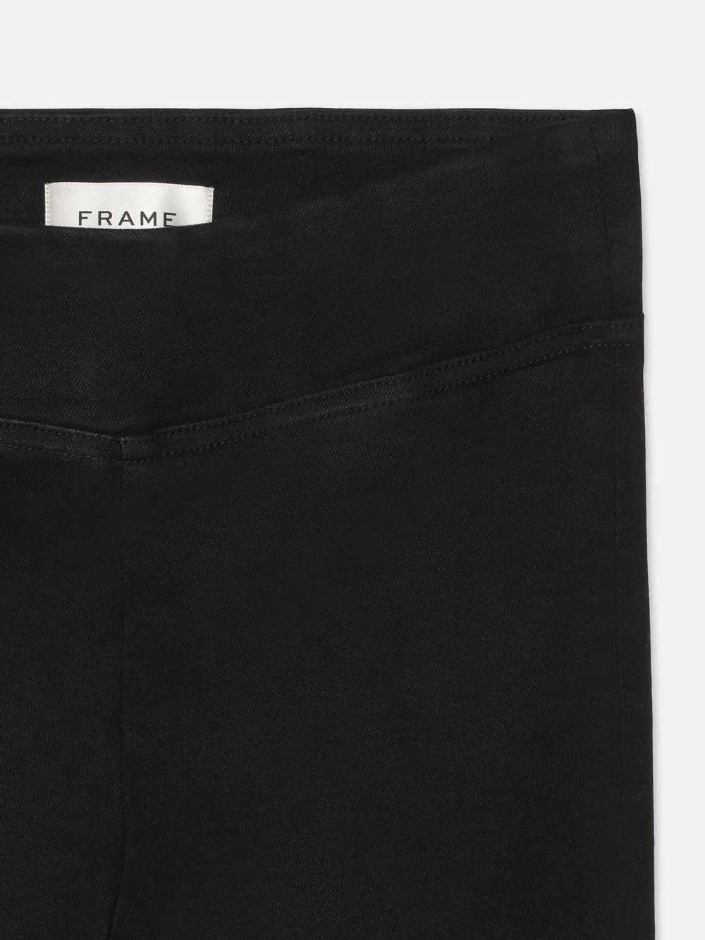 The Jetset Stirrup -- Sheen Noir