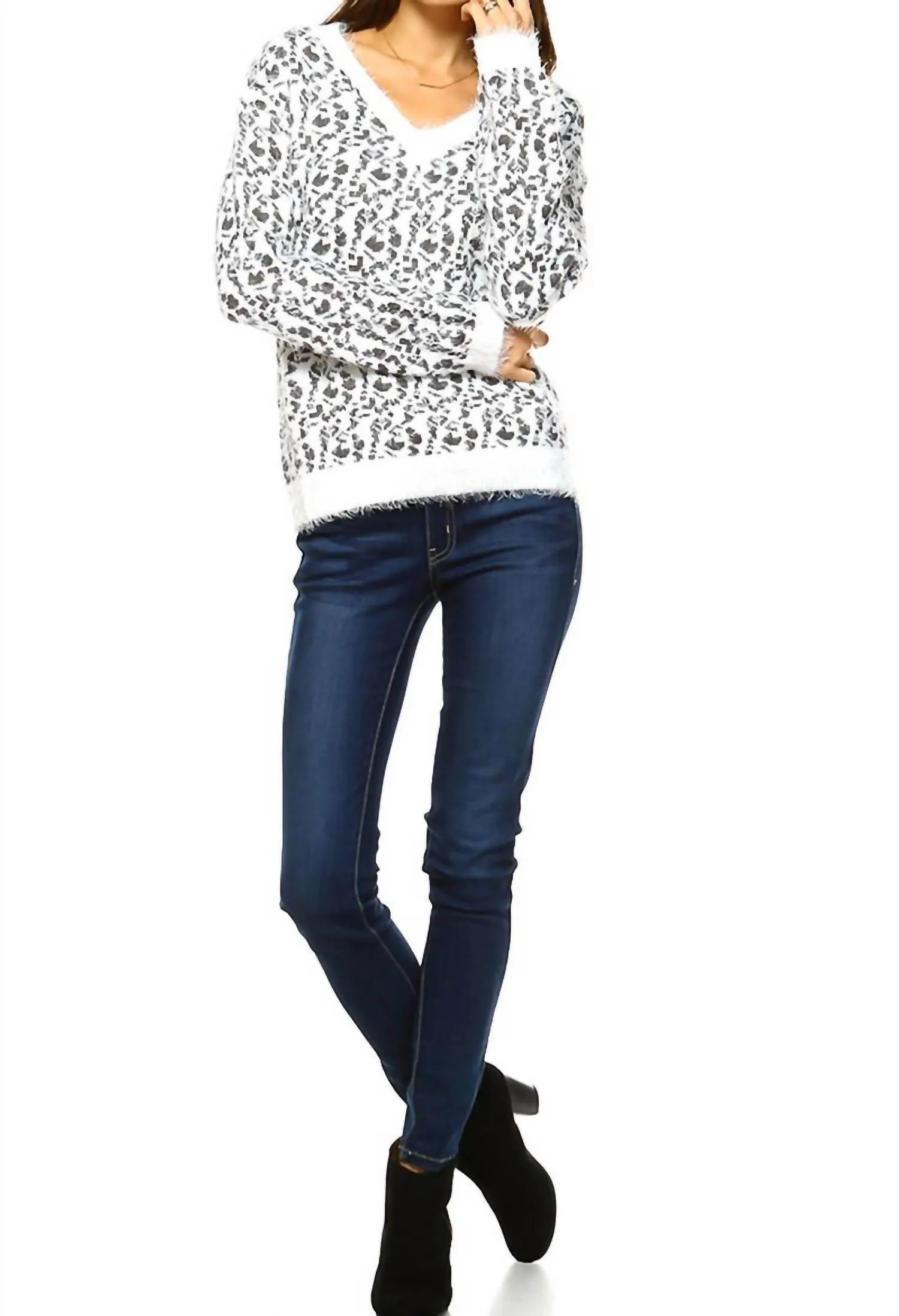 Women's Leopard Sweater In Grey